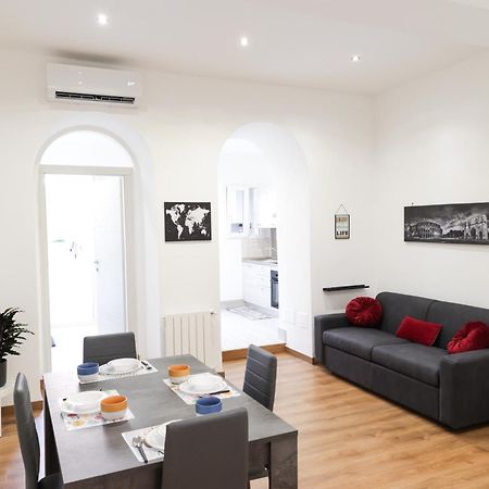 רומא Trastevere Magic House Luxury Suite מראה חיצוני תמונה