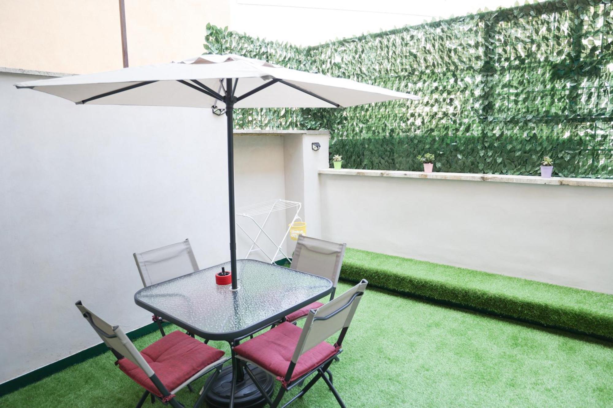 רומא Trastevere Magic House Luxury Suite מראה חיצוני תמונה