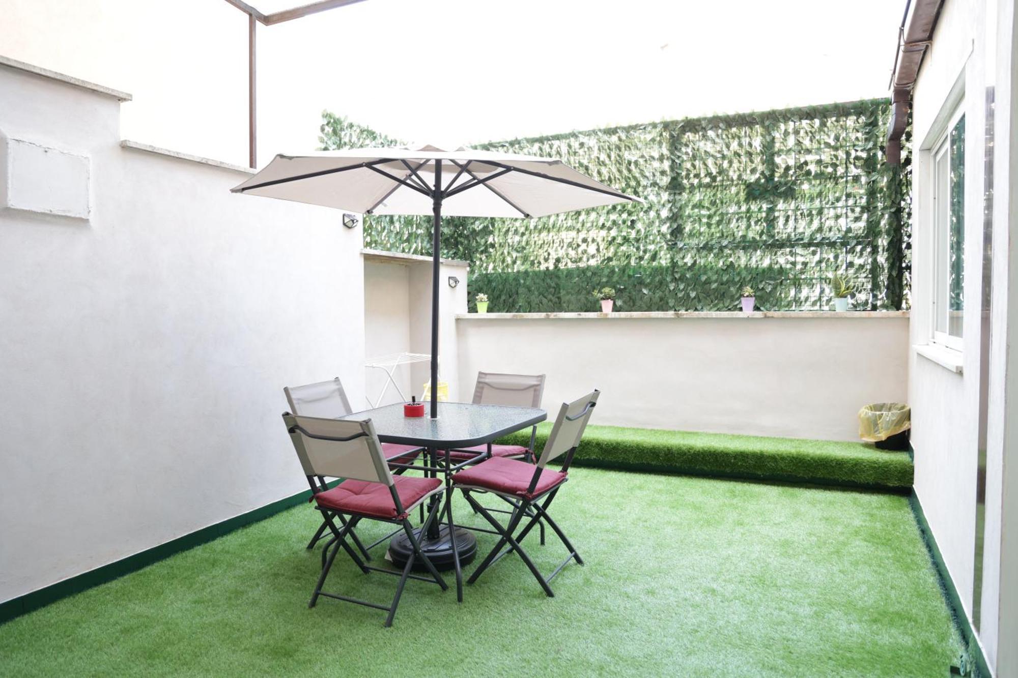 רומא Trastevere Magic House Luxury Suite מראה חיצוני תמונה