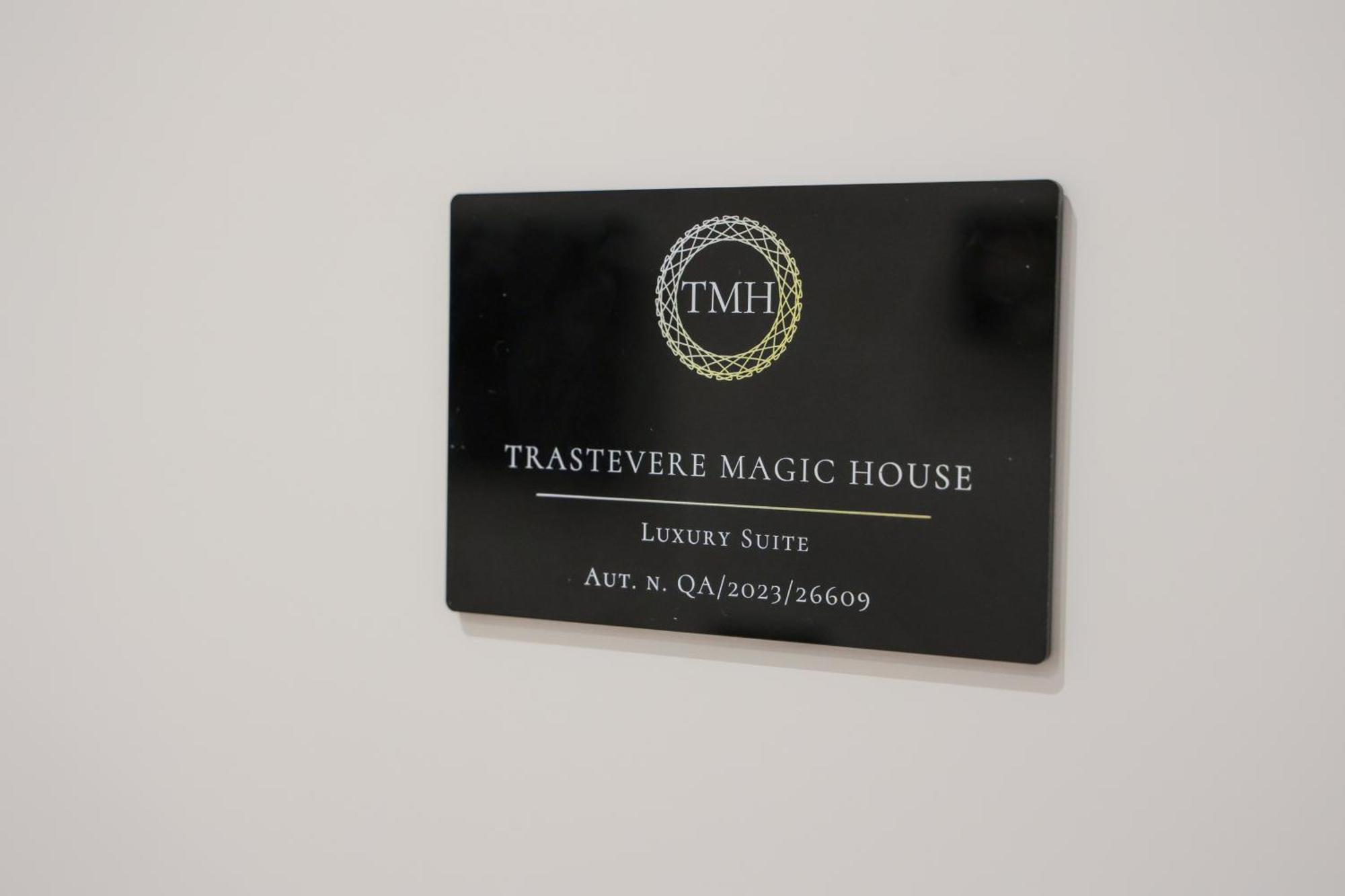 רומא Trastevere Magic House Luxury Suite מראה חיצוני תמונה