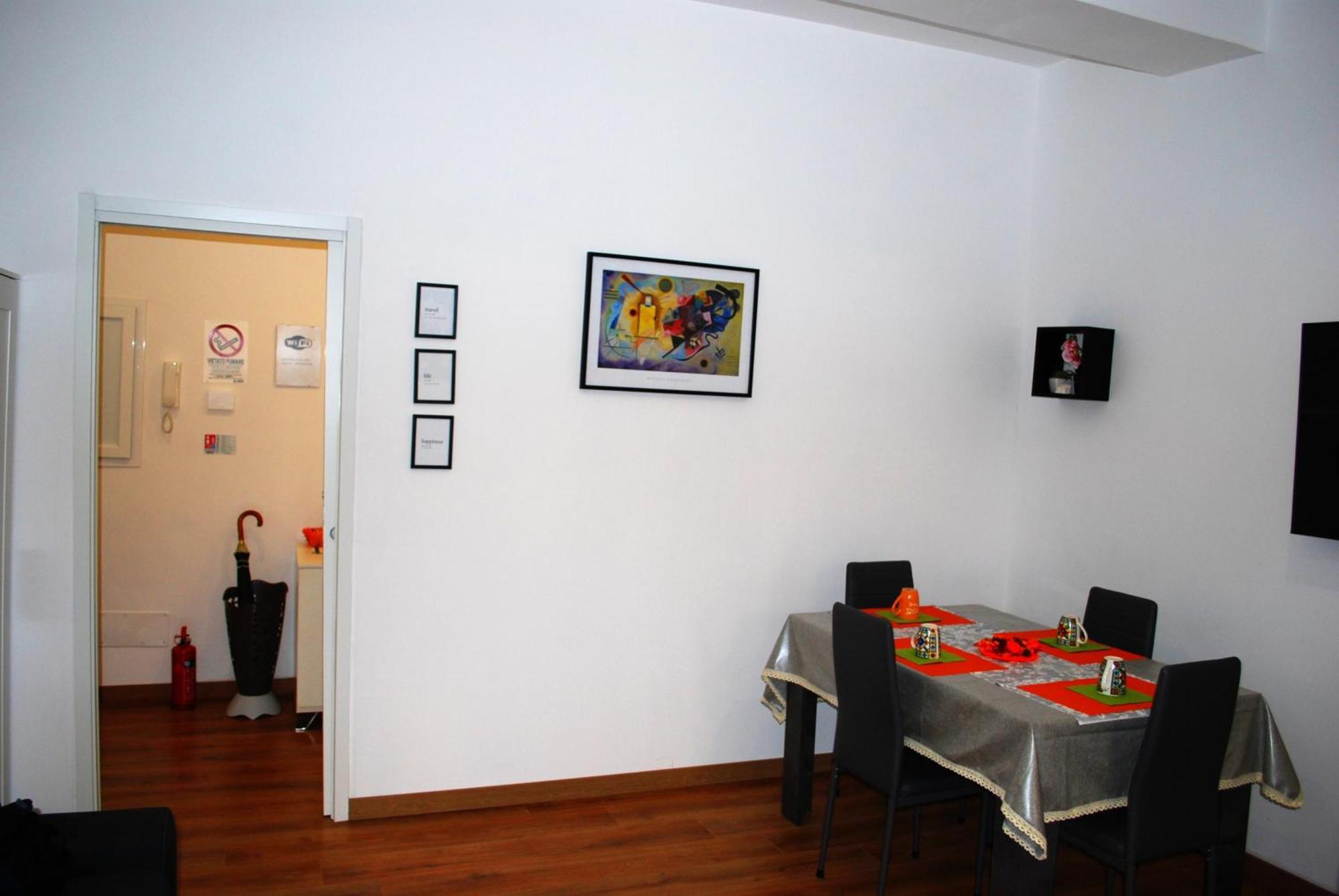 רומא Trastevere Magic House Luxury Suite מראה חיצוני תמונה